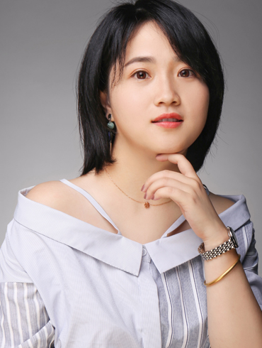 潘玲
