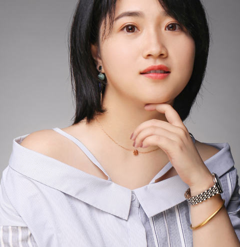 潘玲