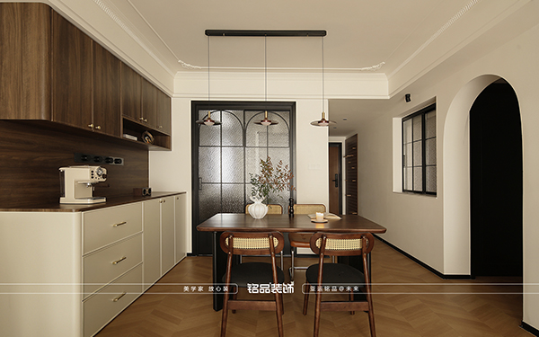 台州装修中窗帘的安装高度有什么讲究?