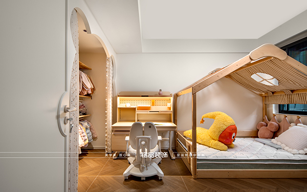 台州奶油风装修怎么挑选家具