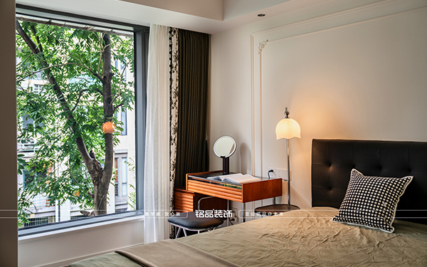 台州奶油风装修怎么挑选家具